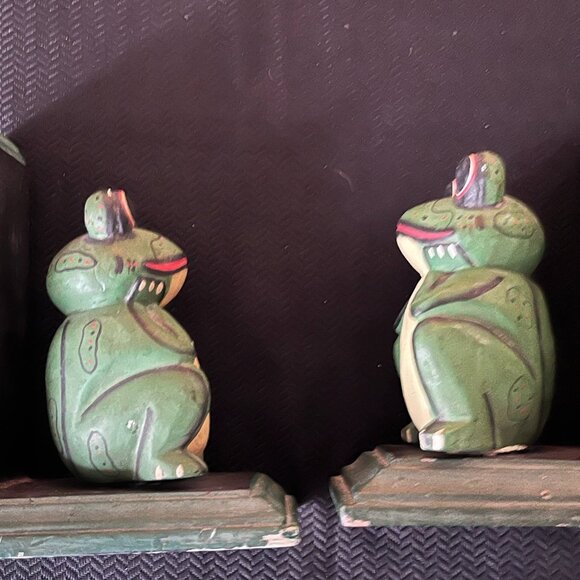 (VHD) Vintage Native Wood Frog Book Ends.Handcrafted - Picture 4 of 7